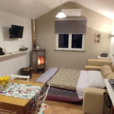 펜션 La Tana Del Berue *