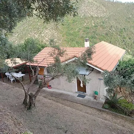 Holiday home La Tana Del Berue